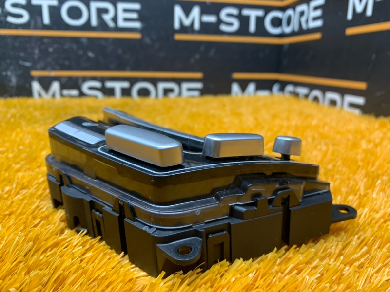 блок управления сиденьем, 2000 рублей, Красноярск