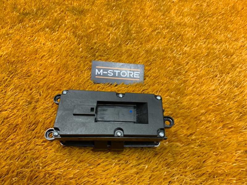 Блок управления стеклоподъемниками, 930 рублей, Красноярск