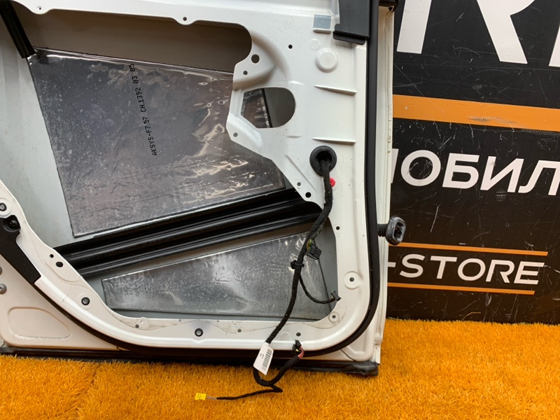 дверь, 10000 рублей, Красноярск