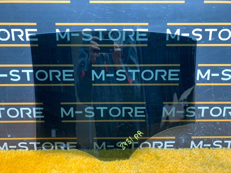 Стекло боковое, 1920 рублей, Красноярск