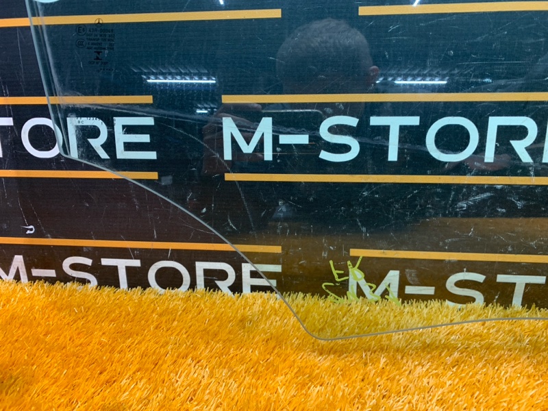 Стекло боковое, 2240 рублей, Красноярск