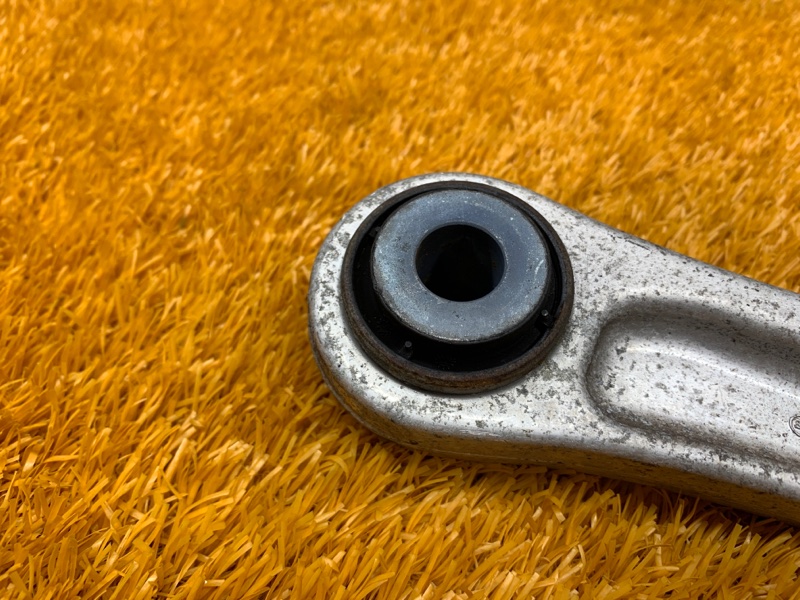 Рычаг подвески верхний, 960 рублей, Красноярск