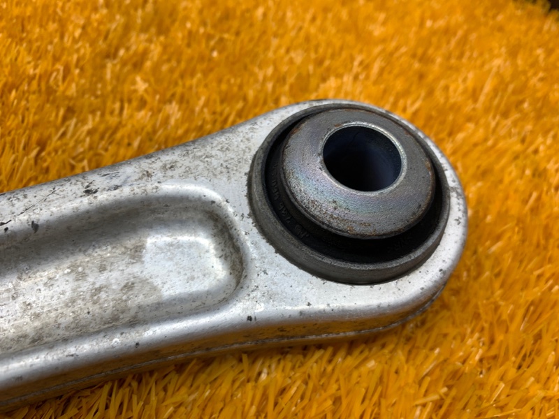 Рычаг подвески верхний, 960 рублей, Красноярск