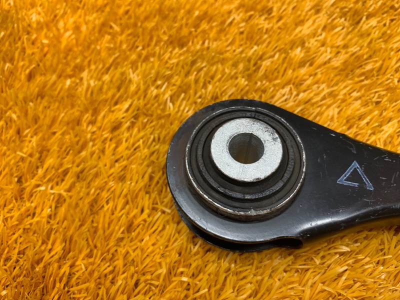 Рычаг подвески верхний, 300 рублей, Красноярск