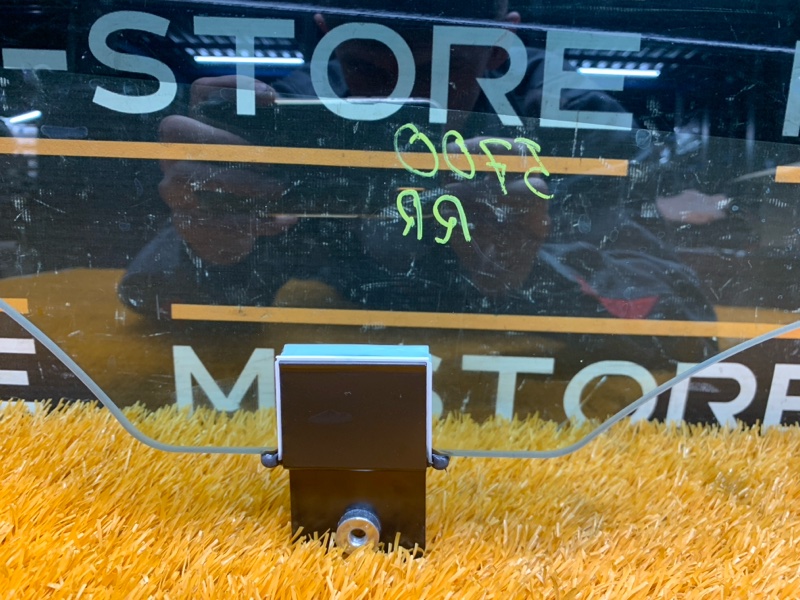 Стекло боковое, 1290 рублей, Красноярск