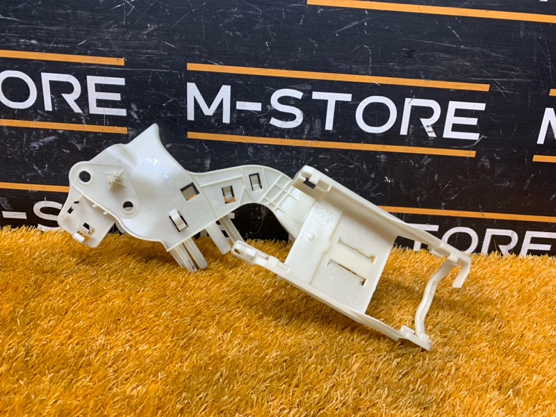 Кронштейн замка двери, 340 рублей, Красноярск