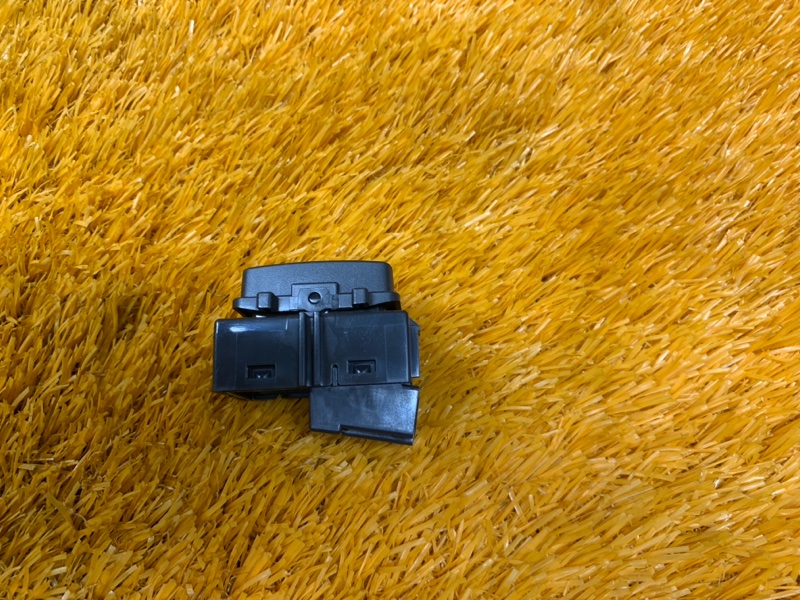 Кнопка центрального замка, 350 рублей, Красноярск