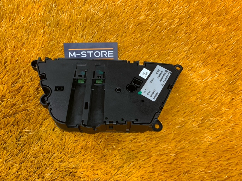 блок управления сиденьем, 2000 рублей, Красноярск