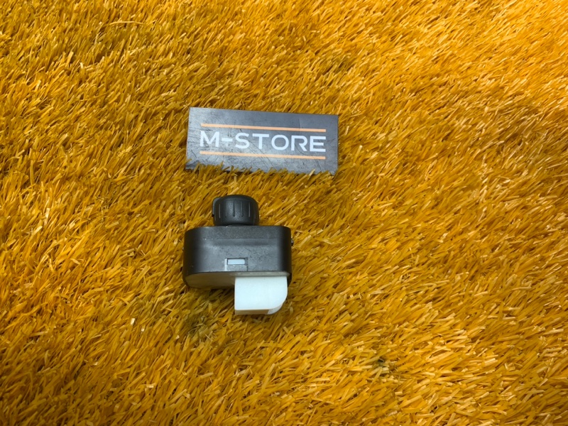 Кнопка регулировки зеркал, 300 рублей, Красноярск