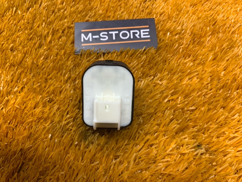 Кнопка регулировки зеркал, 300 рублей, Красноярск