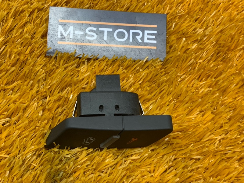 Кнопка центрального замка, 300 рублей, Красноярск