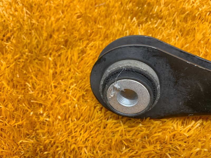 Рычаг подвески верхний, 700 рублей, Красноярск