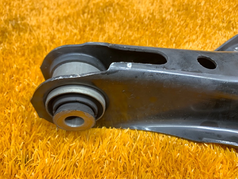 Рычаг подвески нижний, 1400 рублей, Красноярск