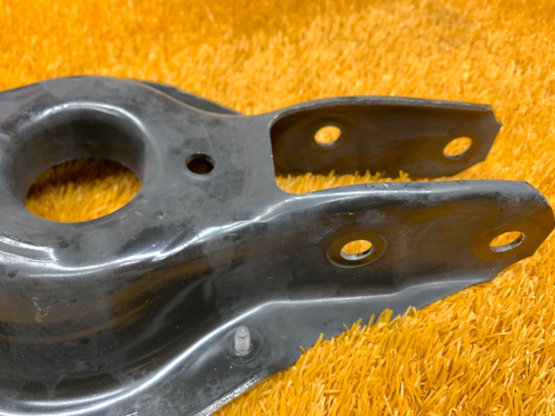 Рычаг подвески нижний, 1400 рублей, Красноярск