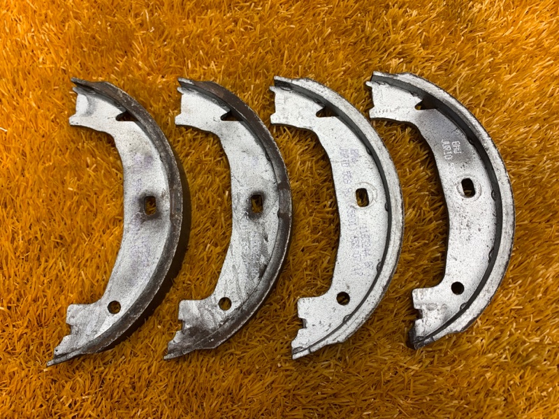 Колодки ручника, 300 рублей, Красноярск