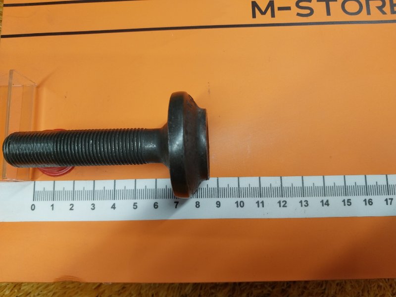 Болт привода, 200 рублей, Красноярск