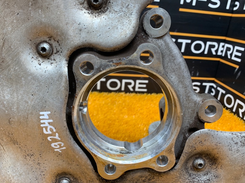 кулак поворотный, 1400 рублей, Красноярск