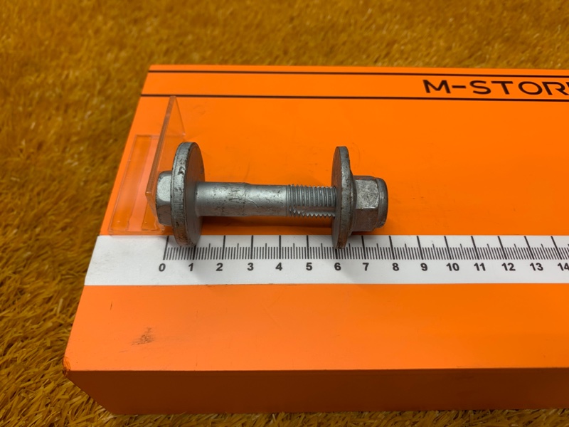 Болт развальный, 600 рублей, Красноярск