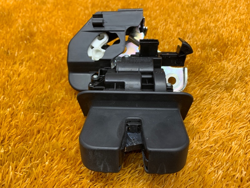 замок багажника, 1300 рублей, Красноярск