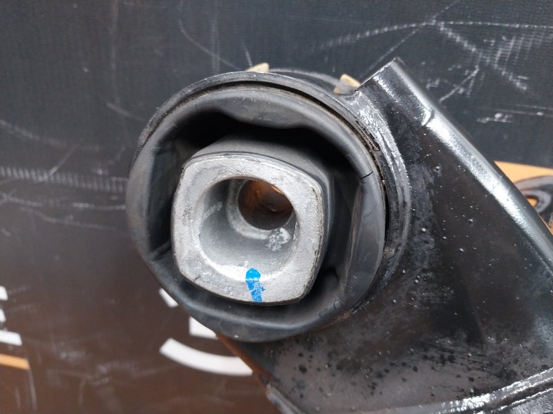 Балка поперечная (подрамник), 2500 рублей, Красноярск