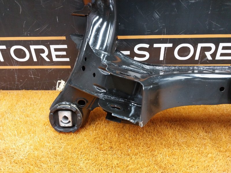 Балка поперечная (подрамник), 2500 рублей, Красноярск