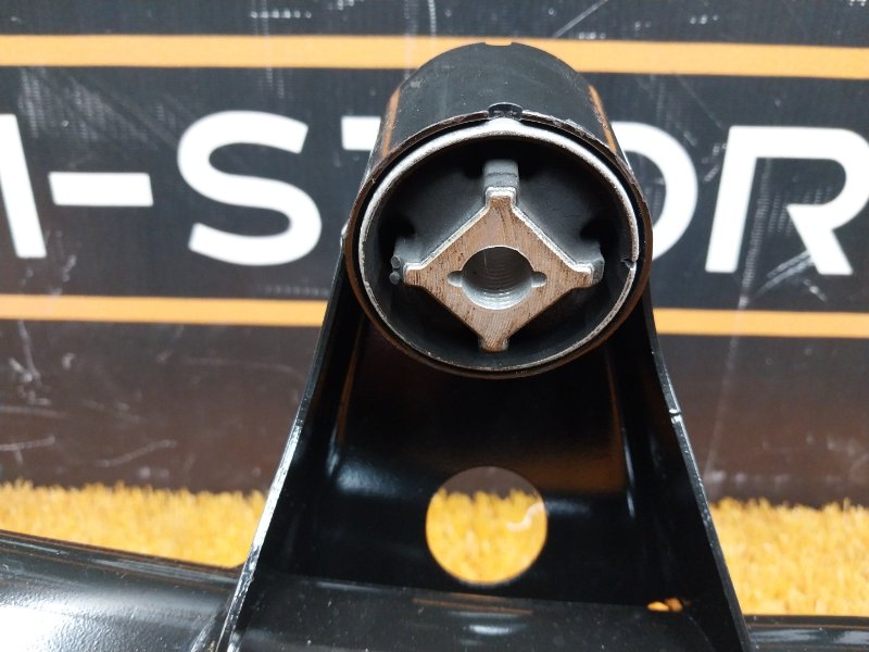 Балка поперечная (подрамник), 2500 рублей, Красноярск