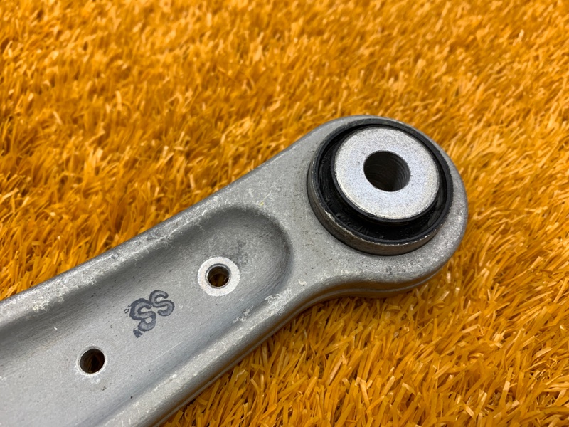 Рычаг подвески верхний, 900 рублей, Красноярск