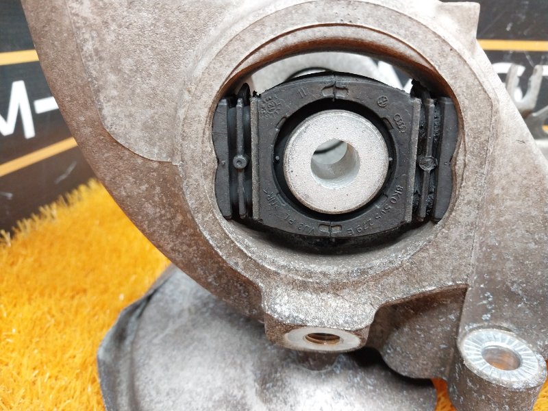 кулак поворотный, 1400 рублей, Красноярск