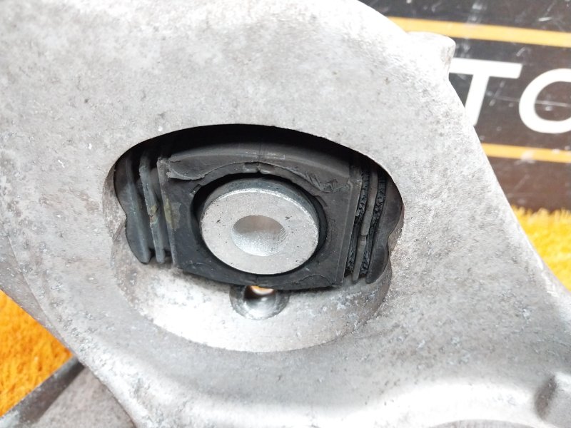 кулак поворотный, 1400 рублей, Красноярск