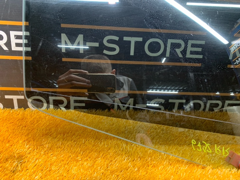 Стекло боковое, 300 рублей, Красноярск