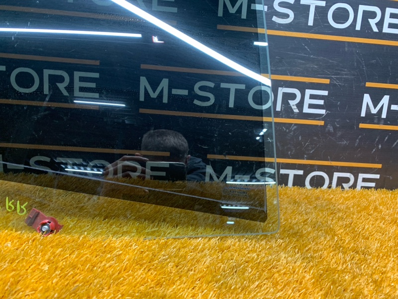 Стекло боковое, 300 рублей, Красноярск