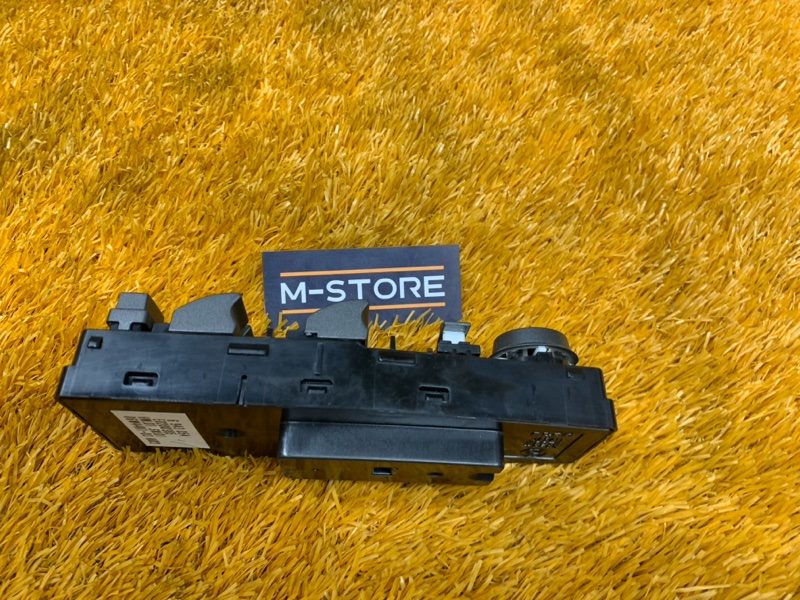 Блок управления стеклоподъемниками, 1000 рублей, Красноярск