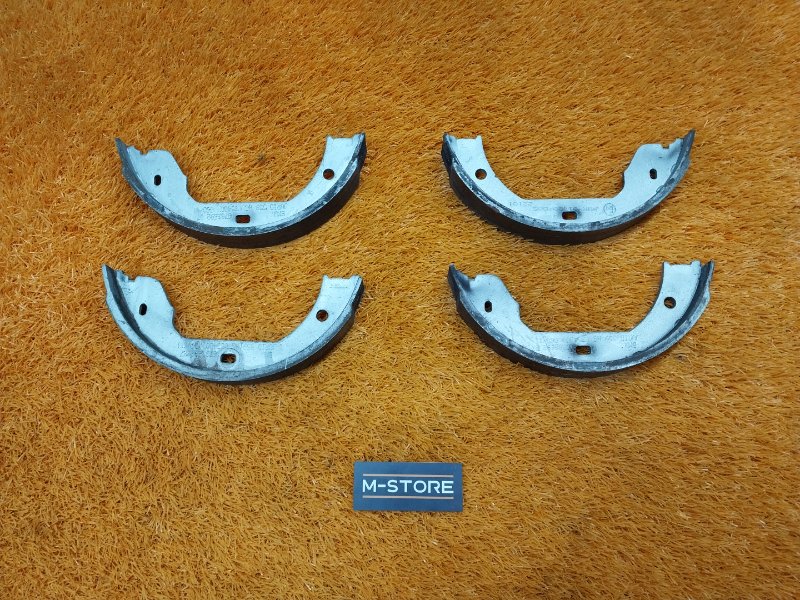 Колодки ручника, 700 рублей, Красноярск