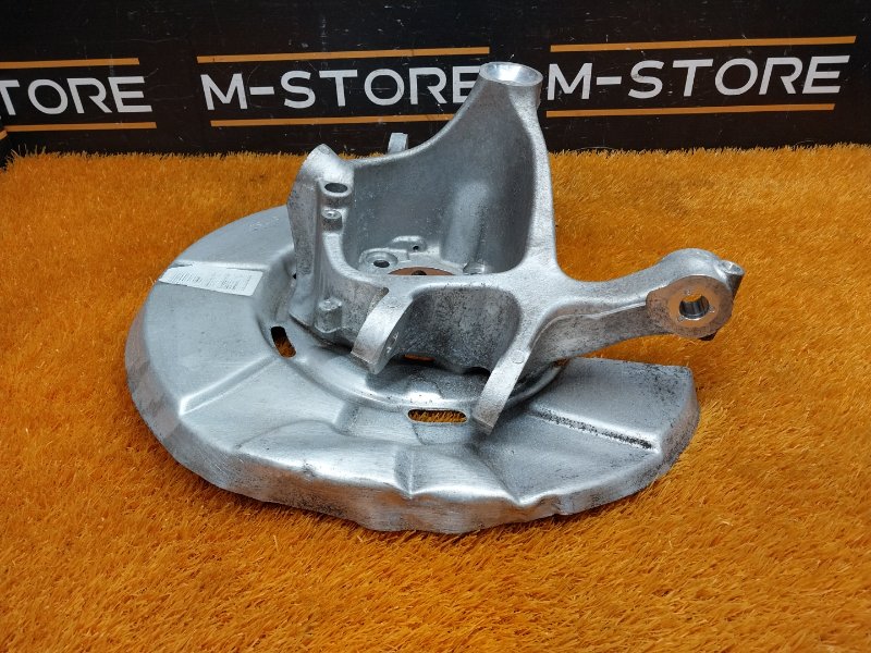 кулак поворотный, 2000 рублей, Красноярск