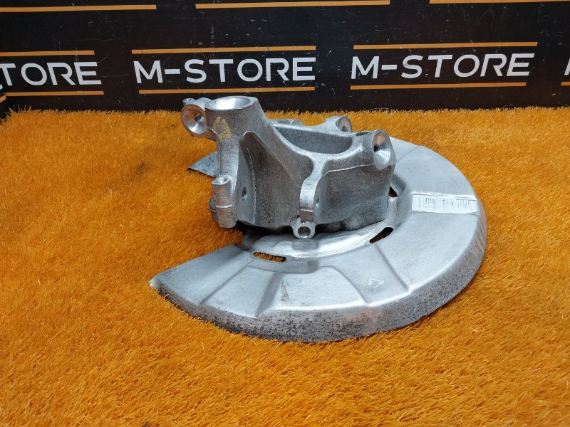 кулак поворотный, 2000 рублей, Красноярск