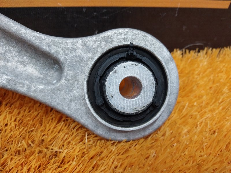 Рычаг подвески верхний, 1000 рублей, Красноярск