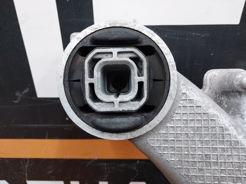 Балка поперечная (подрамник), 2930 рублей, Красноярск