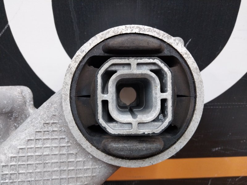 Балка поперечная (подрамник), 2930 рублей, Красноярск