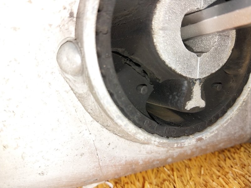 Балка поперечная (подрамник), 2930 рублей, Красноярск