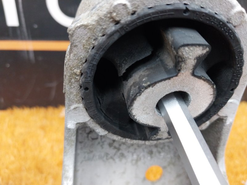 Балка поперечная (подрамник), 2930 рублей, Красноярск