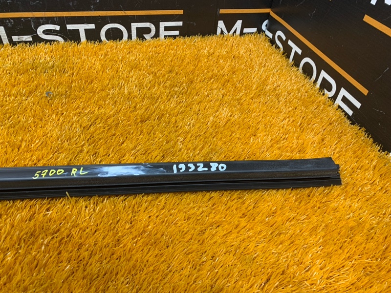 уплотнитель стекла двери, 570 рублей, Красноярск