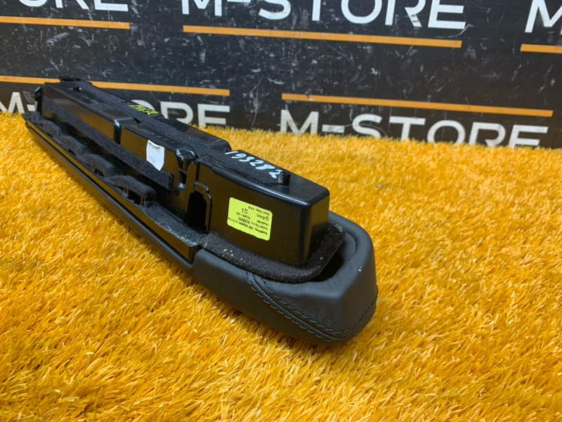 Подлокотник двери, 860 рублей, Красноярск