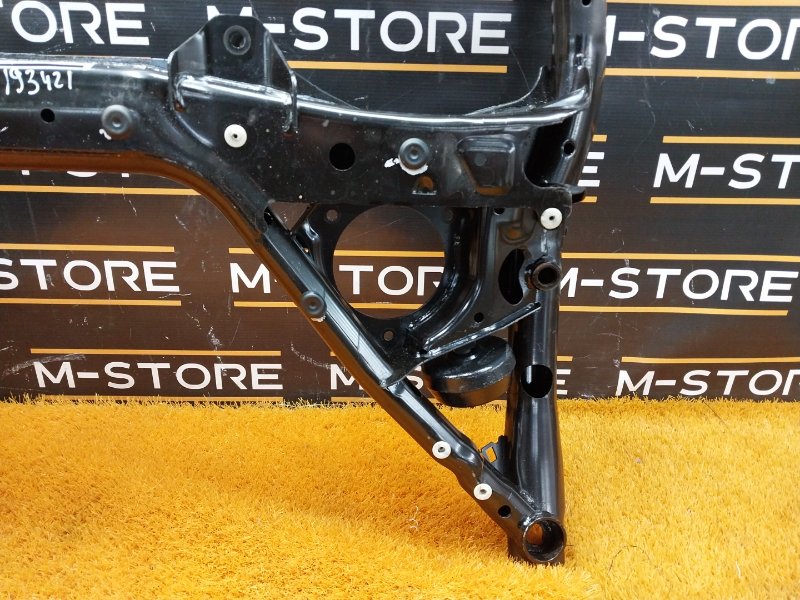 Балка поперечная (подрамник), 5000 рублей, Красноярск