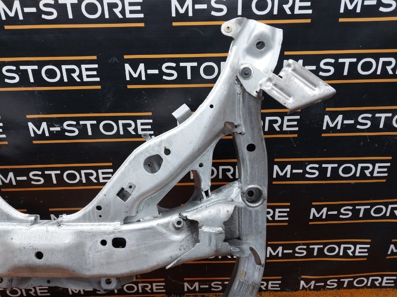 Балка поперечная (подрамник), 4210 рублей, Красноярск