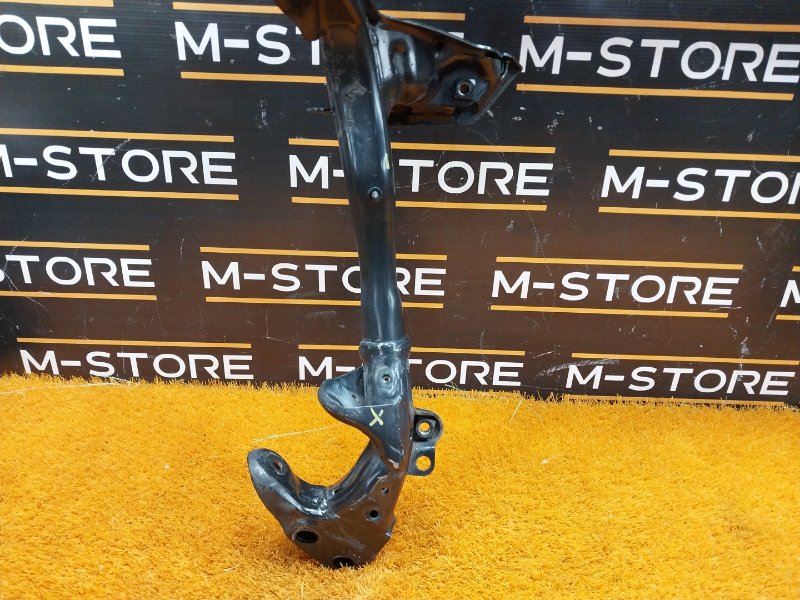 Балка поперечная (подрамник), 7000 рублей, Красноярск