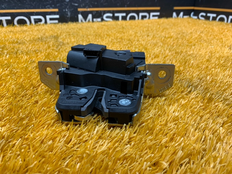 замок багажника, 3120 рублей, Красноярск