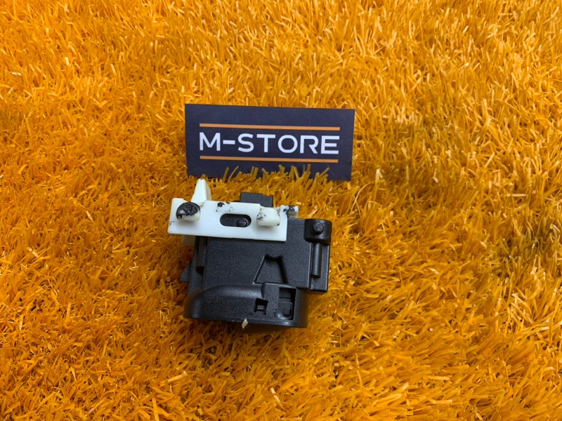 кнопка стеклоподъемника, 300 рублей, Красноярск