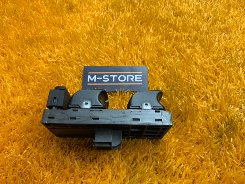 Блок управления стеклоподъемниками, 2000 рублей, Красноярск