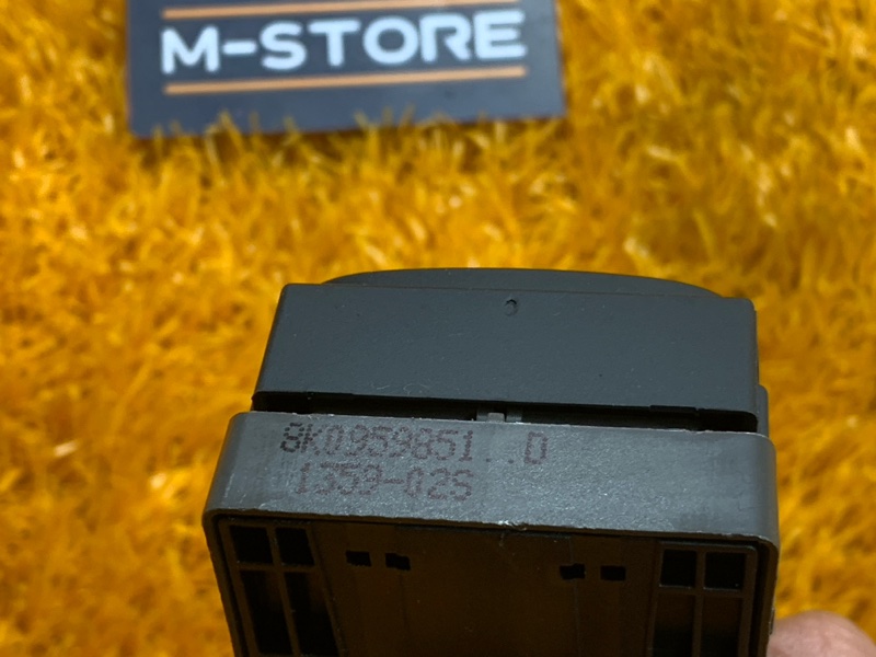 Блок управления стеклоподъемниками, 2000 рублей, Красноярск