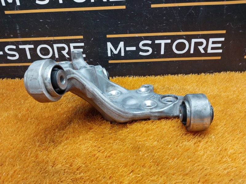 кулак поворотный, 2000 рублей, Красноярск